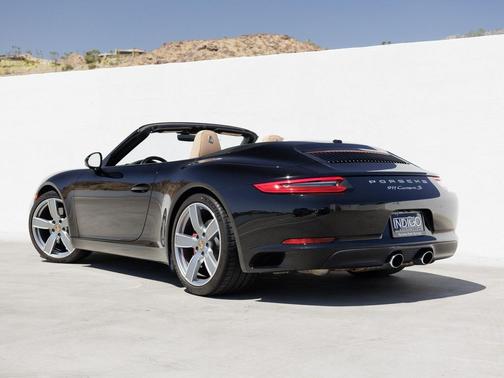 2018 Porsche 911 Carrera S