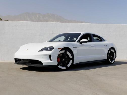 2025 Porsche Taycan 4S