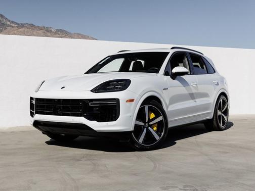 2026 Porsche Cayenne Turbo