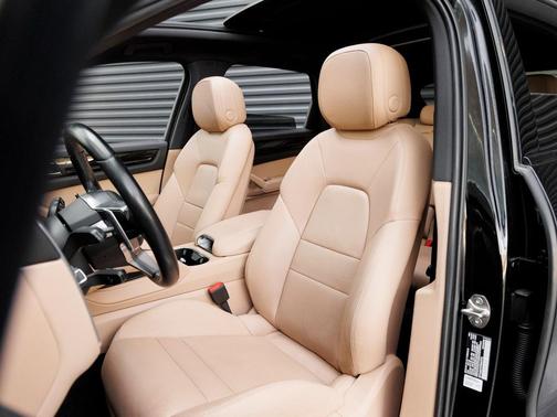2023 Porsche Cayenne Cayenne