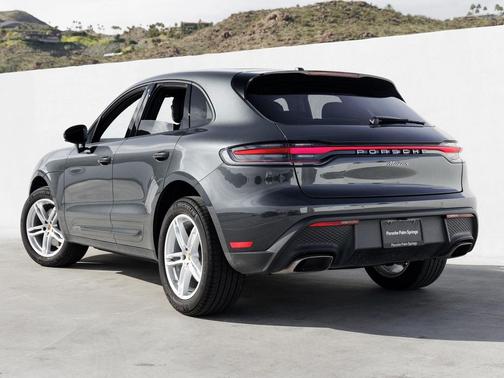2025 Porsche Macan T