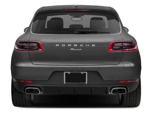 2017 Porsche Macan 