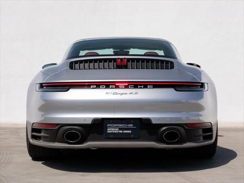 2021 Porsche 911 Targa 4S
