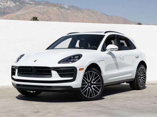 Carrara White 2026 Porsche Macan Macan