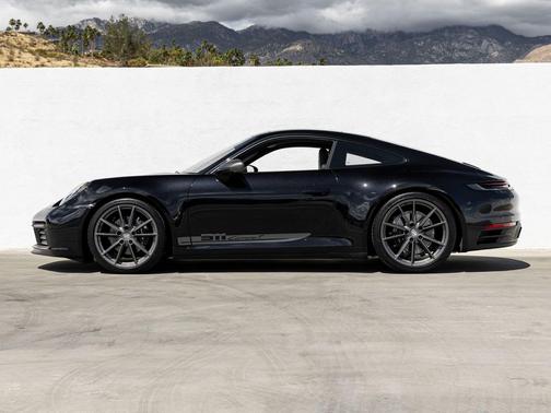 Jet Black Metallic 2024 Porsche 911 Carrera T