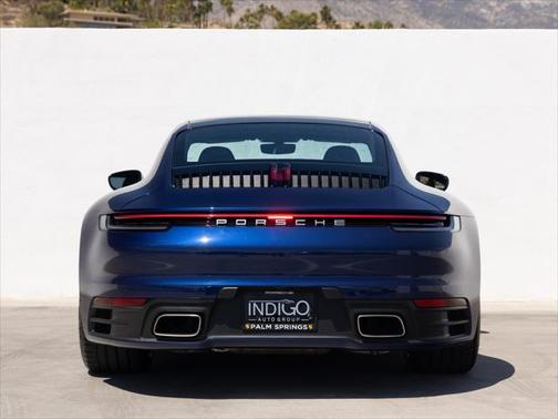 2022 Porsche 911 Carrera