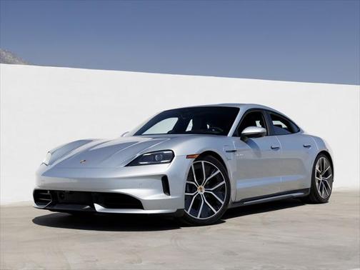 2025 Porsche Taycan 4