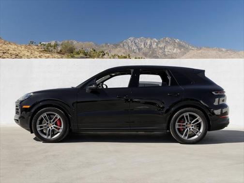 2024 Porsche Cayenne S