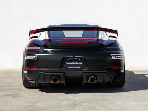 2024 Porsche 718 Cayman GT4 RS