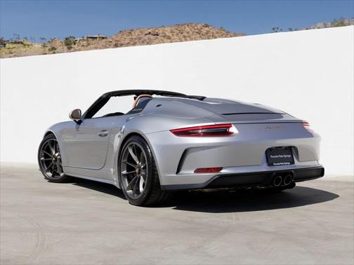 2019 Porsche 911 Speedster
