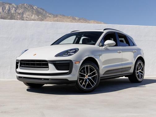 2022 Porsche Macan 