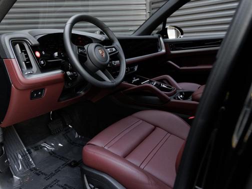 2025 Porsche Cayenne Cayenne E-Hybrid