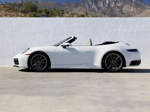 2020 Porsche 911 Carrera S