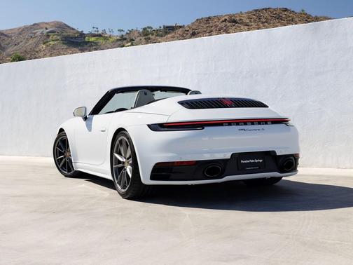 2020 Porsche 911 Carrera S