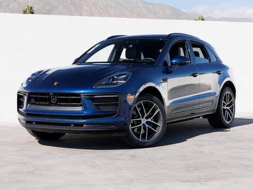 Gentian Blue Metallic 2026 Porsche Macan