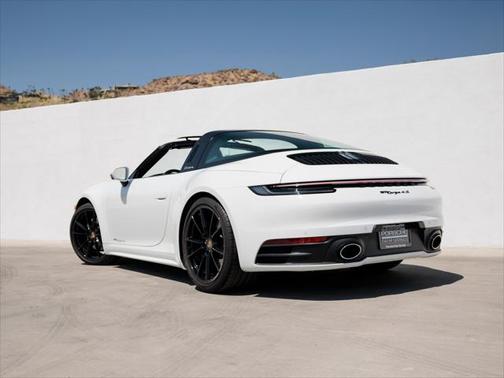 2021 Porsche 911 Targa 4S