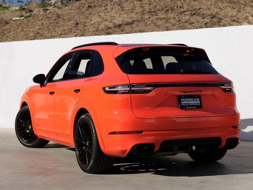 2021 Porsche Cayenne GTS