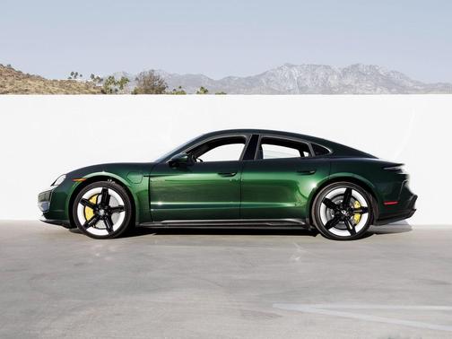 2025 Porsche Taycan Turbo S