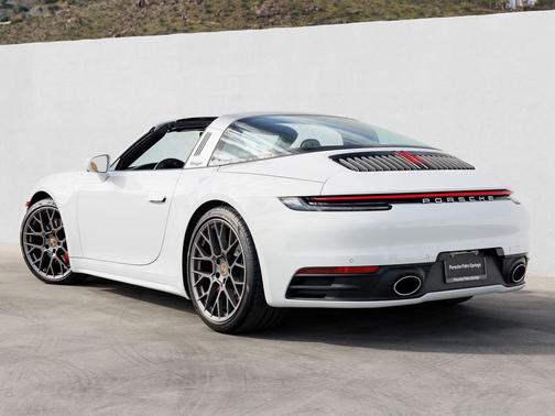 2024 Porsche 911 Targa 4S