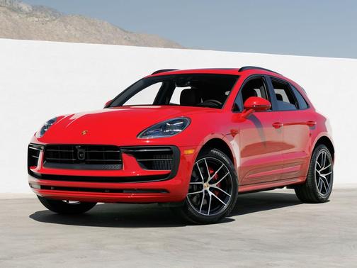 Carmine Red 2026 Porsche Macan Macan