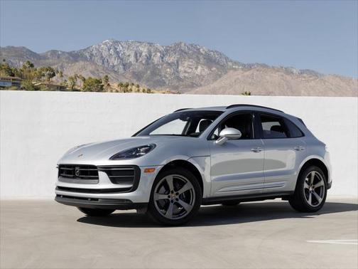 2024 Porsche Macan Base