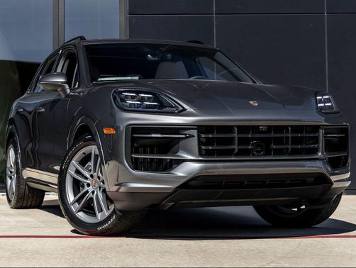 Gray Metallic 2026 Porsche Cayenne Cayenne