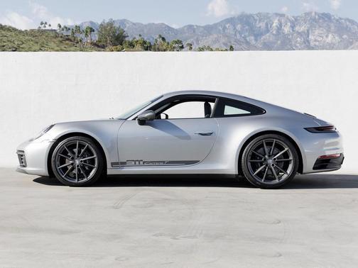 2024 Porsche 911 Carrera T