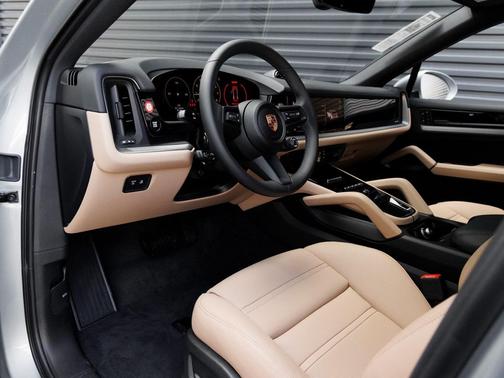 2025 Porsche Cayenne Cayenne