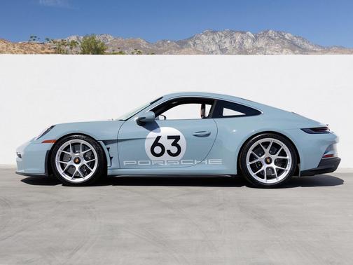 2024 Porsche 911 S/T