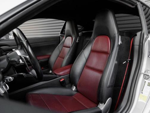 2018 Porsche 718 Cayman S