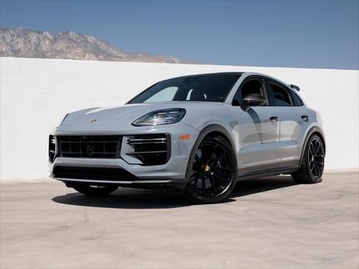 2024 Porsche Cayenne Turbo GT