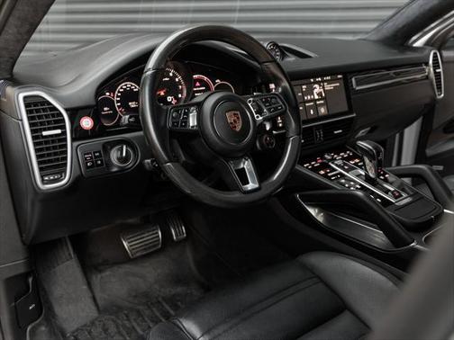 2020 Porsche Cayenne Turbo