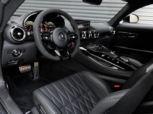 2021 Mercedes-Benz AMG GT Base