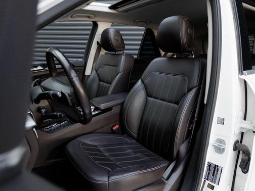 2016 Mercedes-Benz GLE-Class GLE 300d 4MATIC