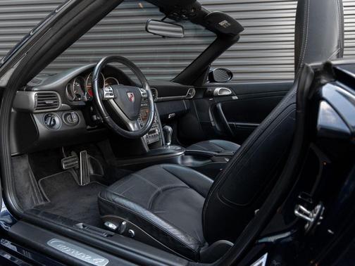 Midnight Blue Metallic 2006 Porsche 911 Carrera 4