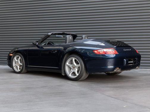 Midnight Blue Metallic 2006 Porsche 911 Carrera 4