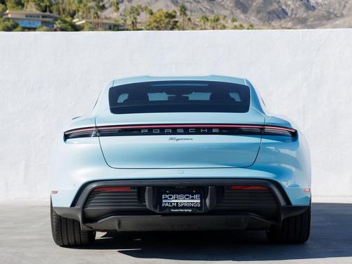 2022 Porsche Taycan Base (A2)