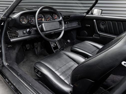 1989 Porsche 911 Carrera