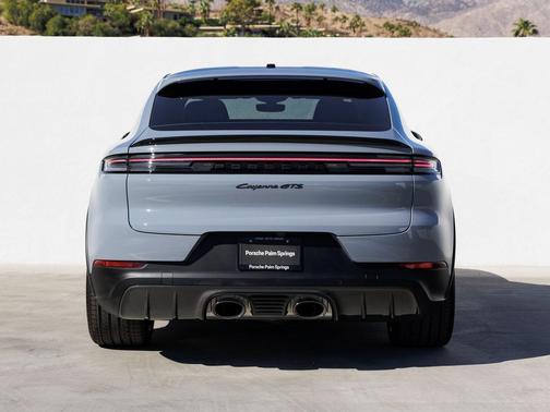 2026 Porsche Cayenne GTS