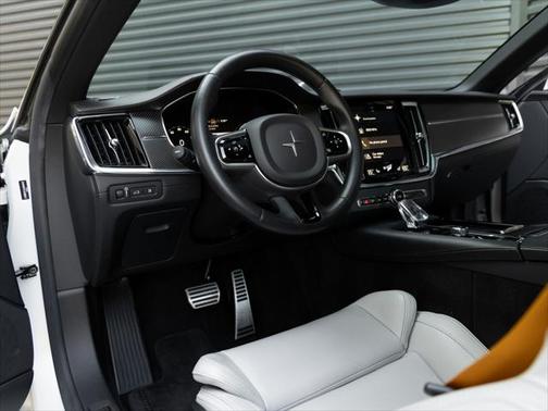 2020 Polestar 1 Base