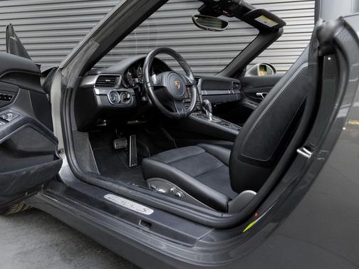 2016 Porsche 911 Carrera S