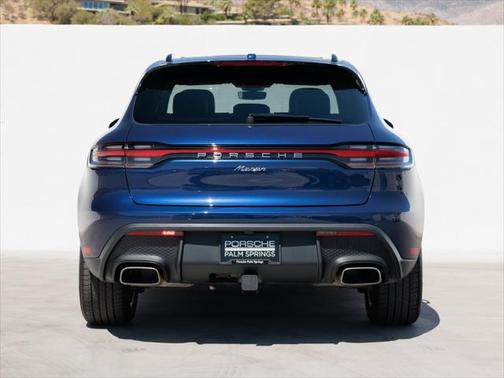 2024 Porsche Macan Base