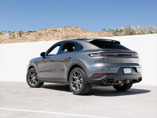 2024 Porsche Cayenne