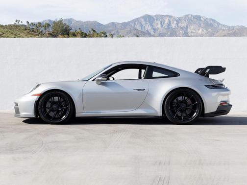 2024 Porsche 911 GT3
