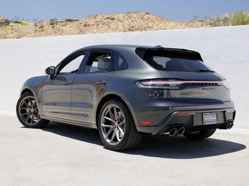 2025 Porsche Macan GTS