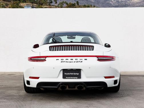 2019 Porsche 911 Targa 4 GTS