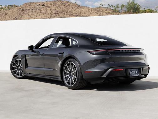 2024 Porsche Taycan 4S