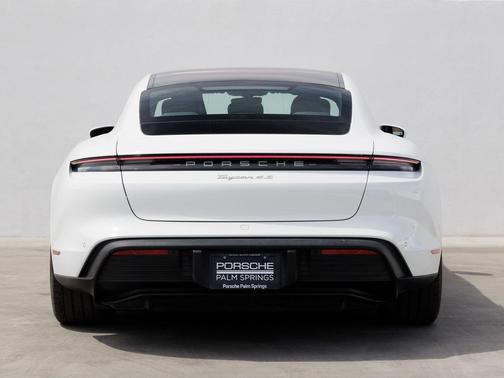 2022 Porsche Taycan 4S