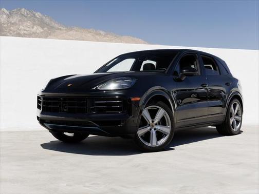2024 Porsche Cayenne Base (Tiptronic)