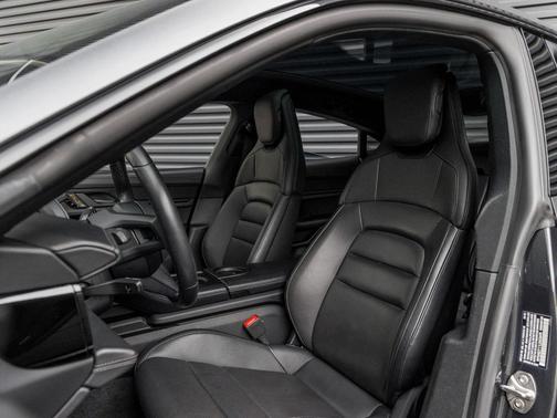 2020 Porsche Taycan 4S